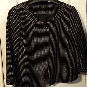 TALBOTS 10P black/cream short jacket